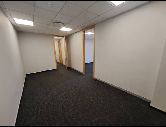 1,295M² OFFICE TO LET IN MELROSE ARCH